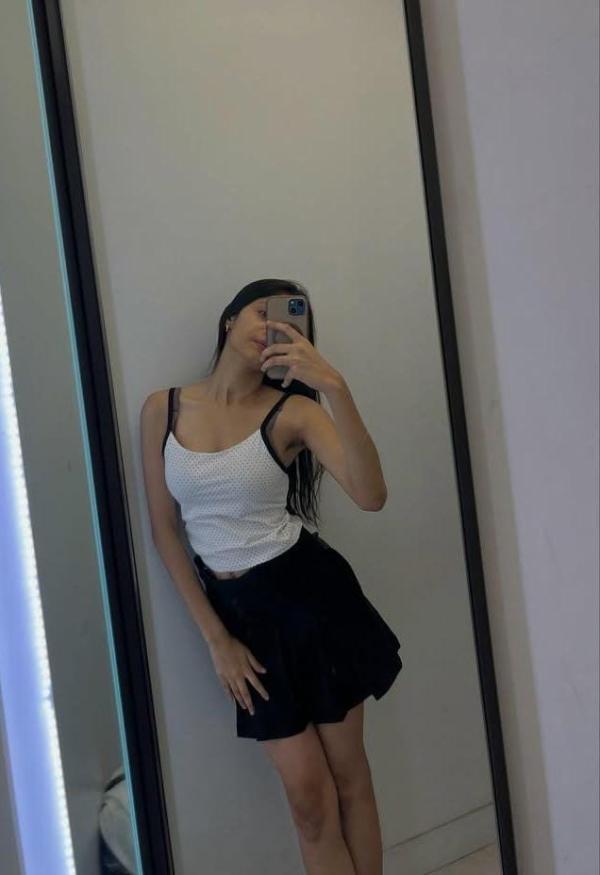 6a9c405397787FselAZUeVF1788624979.jpg